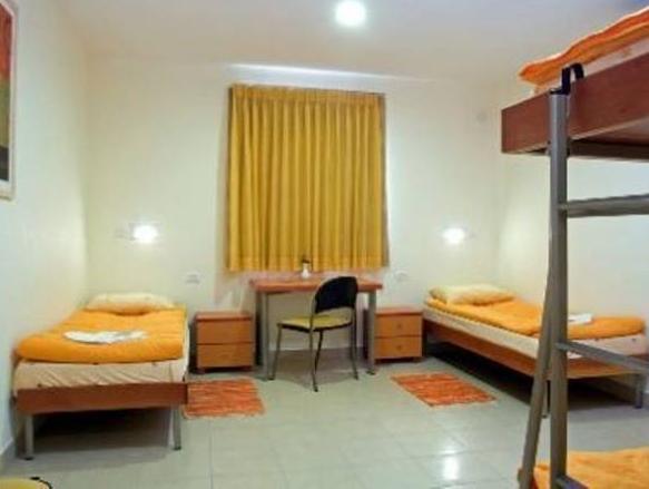 Hi - Hostel *